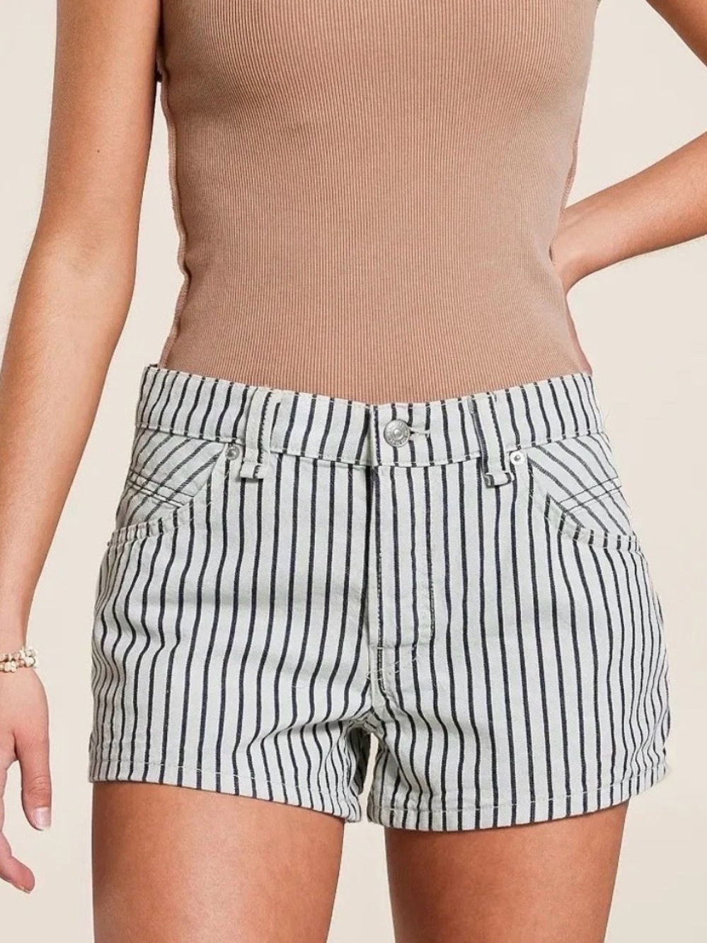 NWT We The Free People Now or Never Railroad Denim Shorts Sz 28 black & white